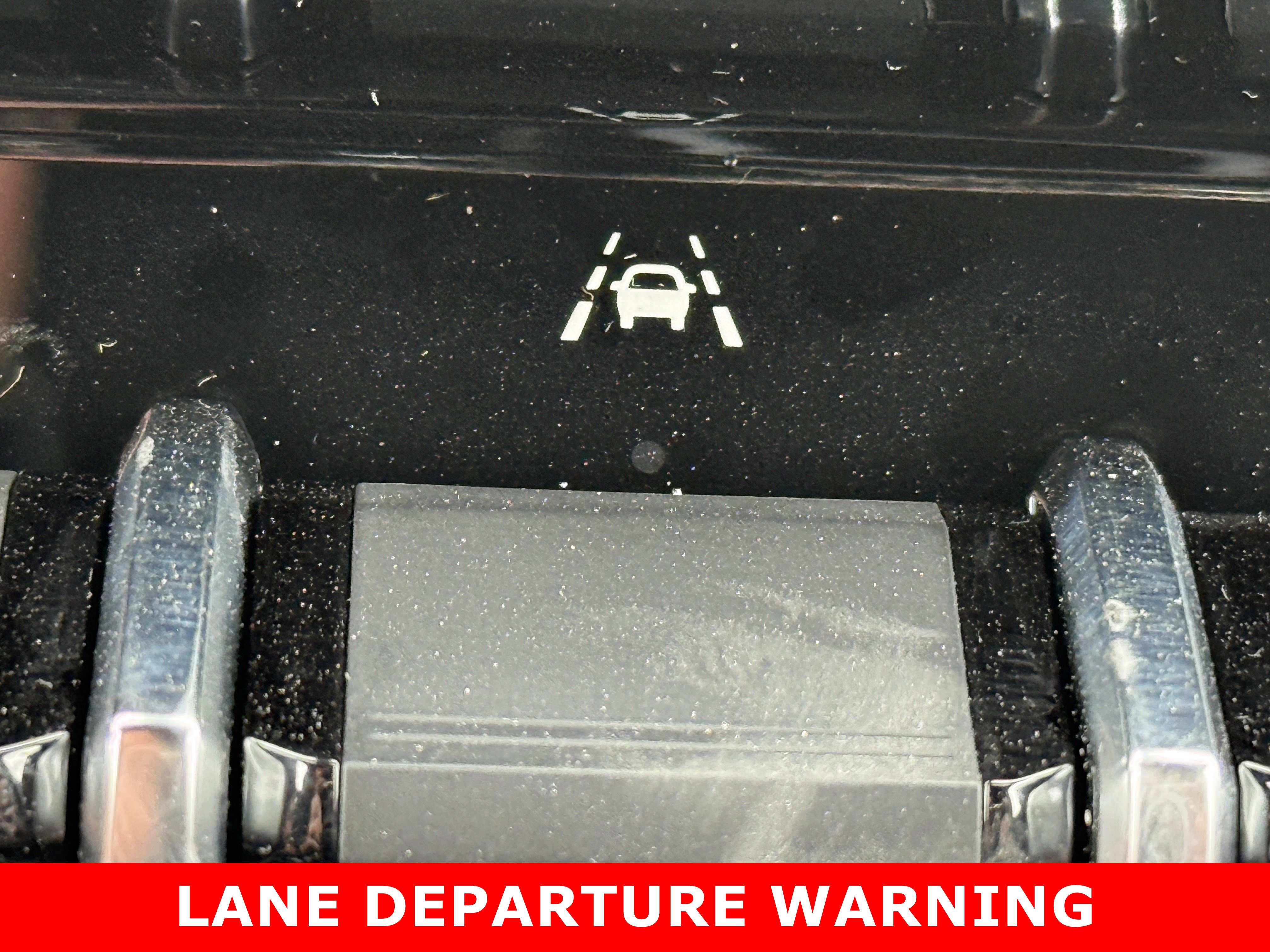 New 2026 GMC Canyon AT4 w/ Technology Plus Package image 28