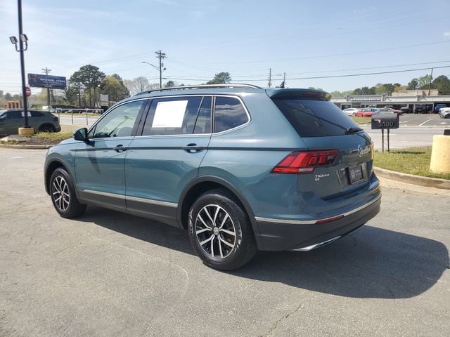 Certified 2021 Volkswagen Tiguan SE w/ Panoramic Sunroof Package image 6