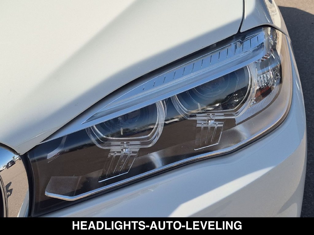 Used 2018 BMW X5 xDrive40e w/ Driving Assistance Package AWD/4WD image 16