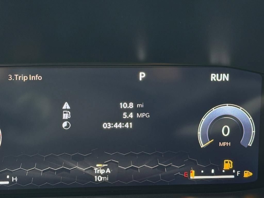 New 2026 Jeep Compass Limited w/ Sun, Sound & Navigation Group AWD/4WD image 22