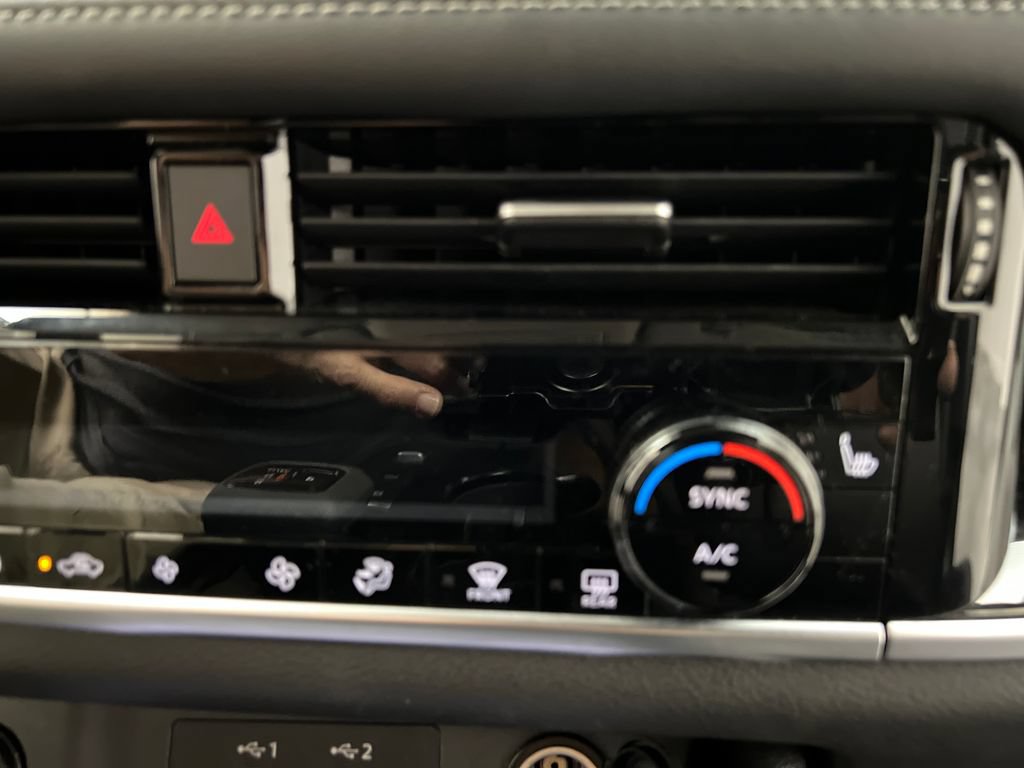 Used 2026 Nissan Rogue SL FWD image 54