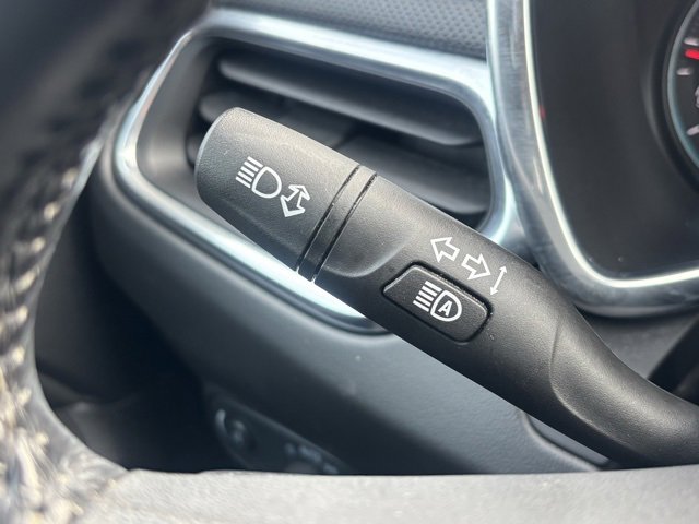 Used 2021 Chevrolet Equinox Premier image 22