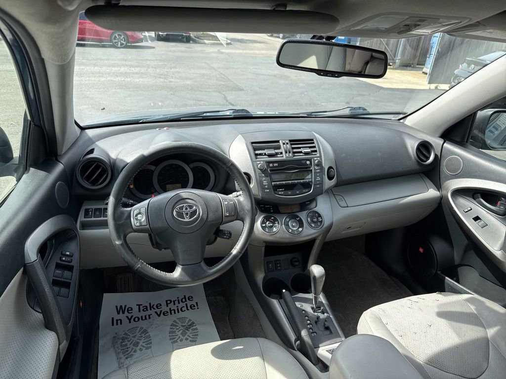Used 2010 Toyota RAV4 Limited AWD/4WD image 30