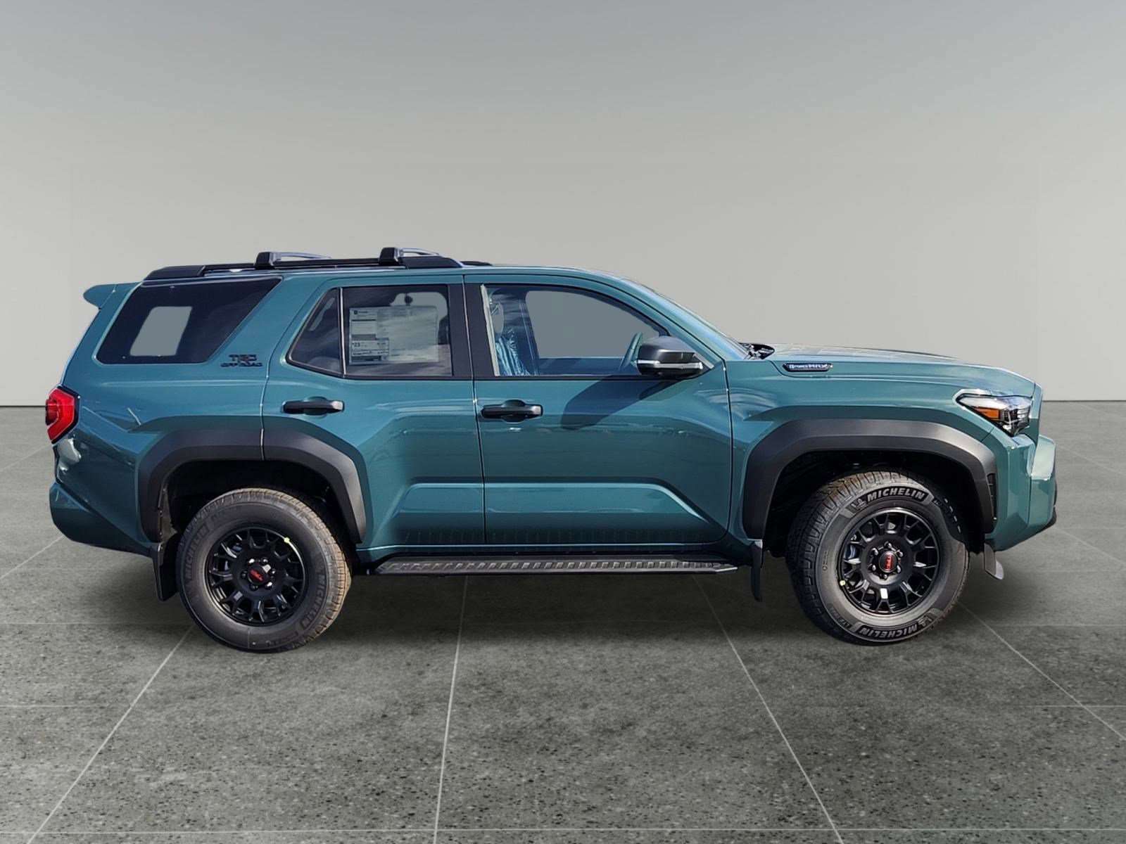 New 2025 Toyota 4Runner TRD Off-Road Premium image 8