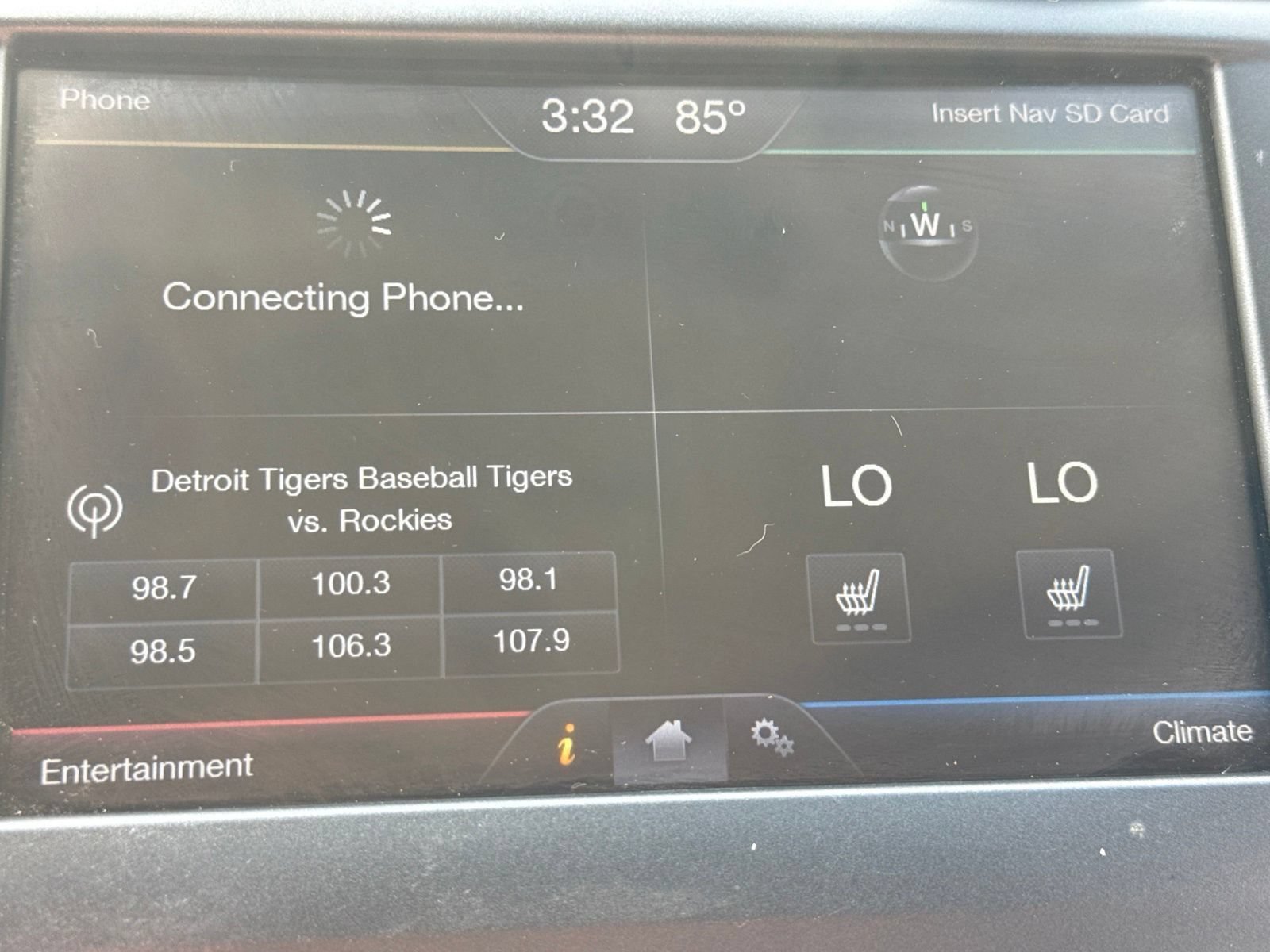 Used 2015 Ford Fusion SE w/ Equipment Group 202A FWD image 24