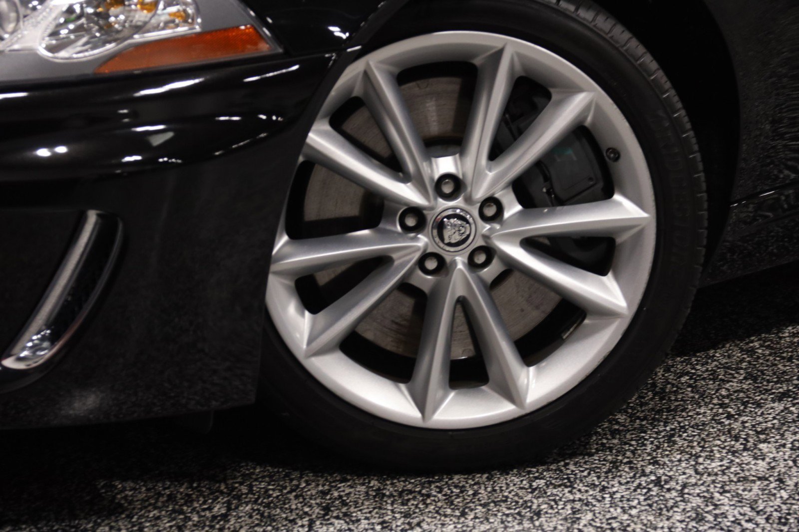 Used 2011 Jaguar XKR R image 21