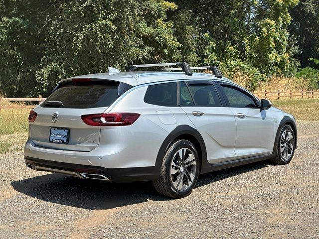 Used 2018 Buick Regal Preferred AWD/4WD image 5