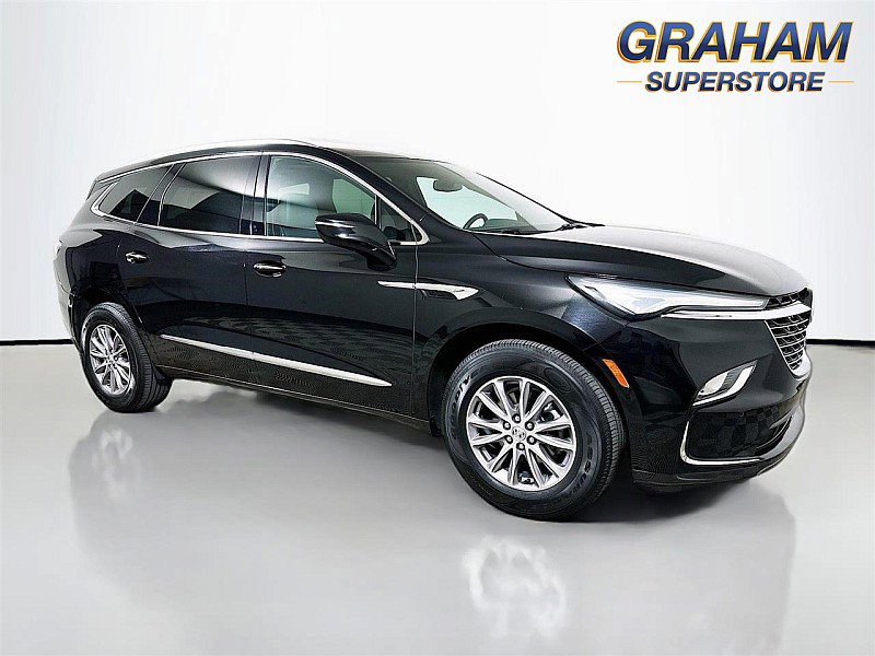 Used 2023 Buick Enclave Essence w/ Trailering Package, 5000 lbs.