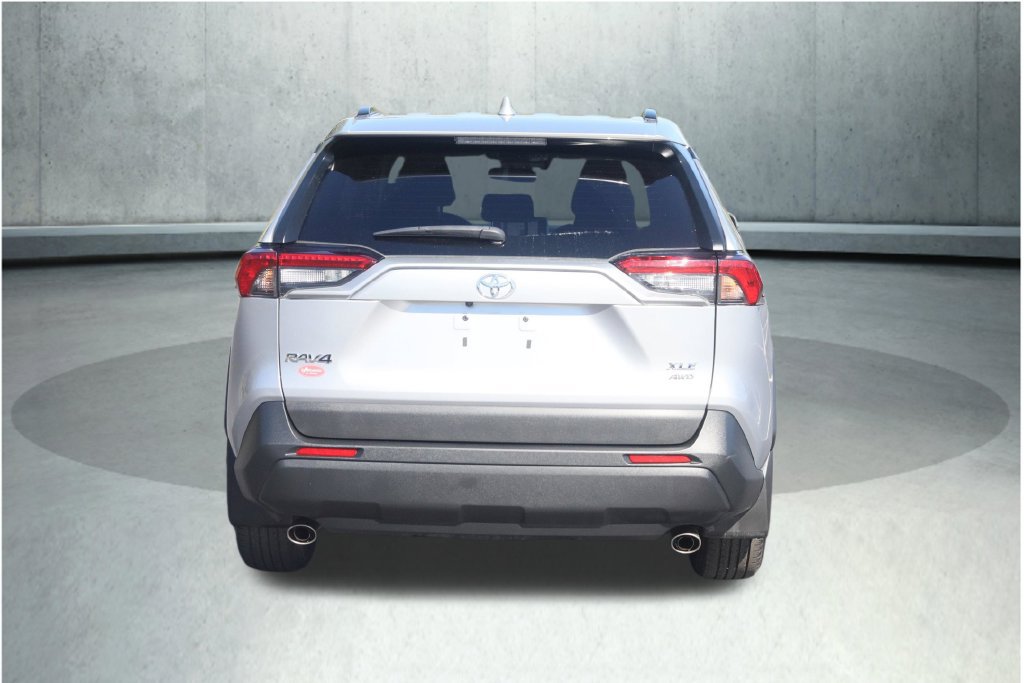 Used 2023 Toyota RAV4 XLE w/ Convenience Package AWD/4WD image 13