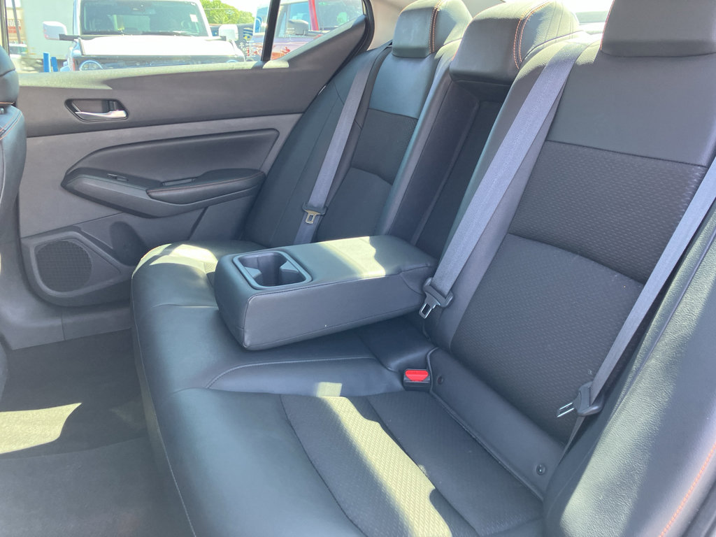 Used 2022 Nissan Altima 2.5 SR w/ Midnight Edition Package AWD/4WD image 31