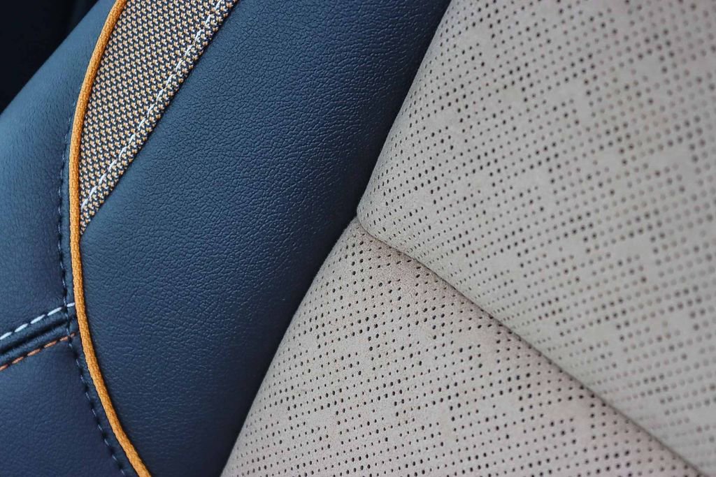 New 2026 Chevrolet Equinox ACTIV w/ Convenience Package III image 23