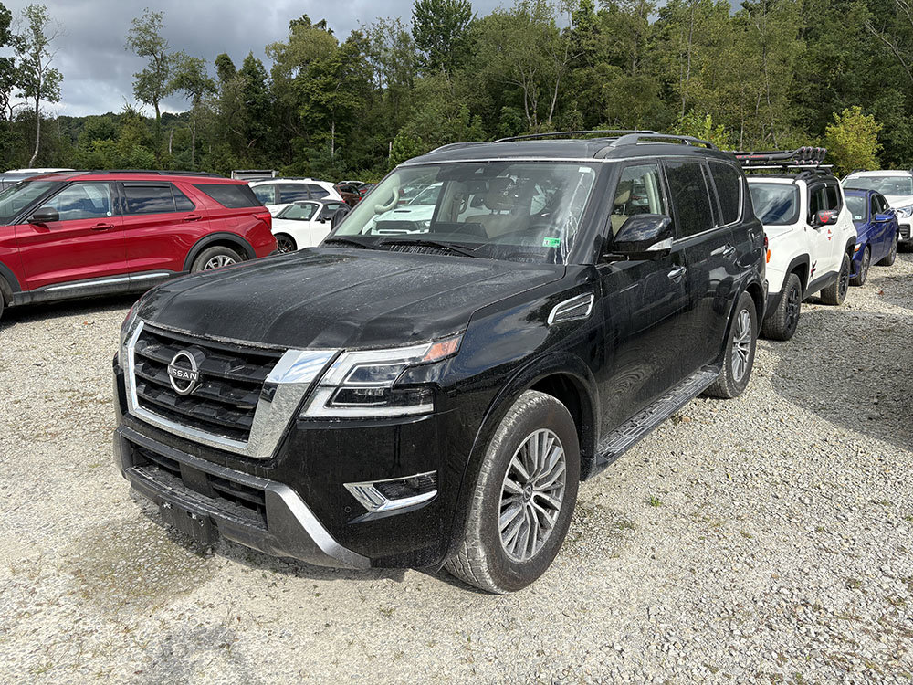 Used 2023 Nissan Armada SL w/ Captain's Chairs Package AWD/4WD image 1