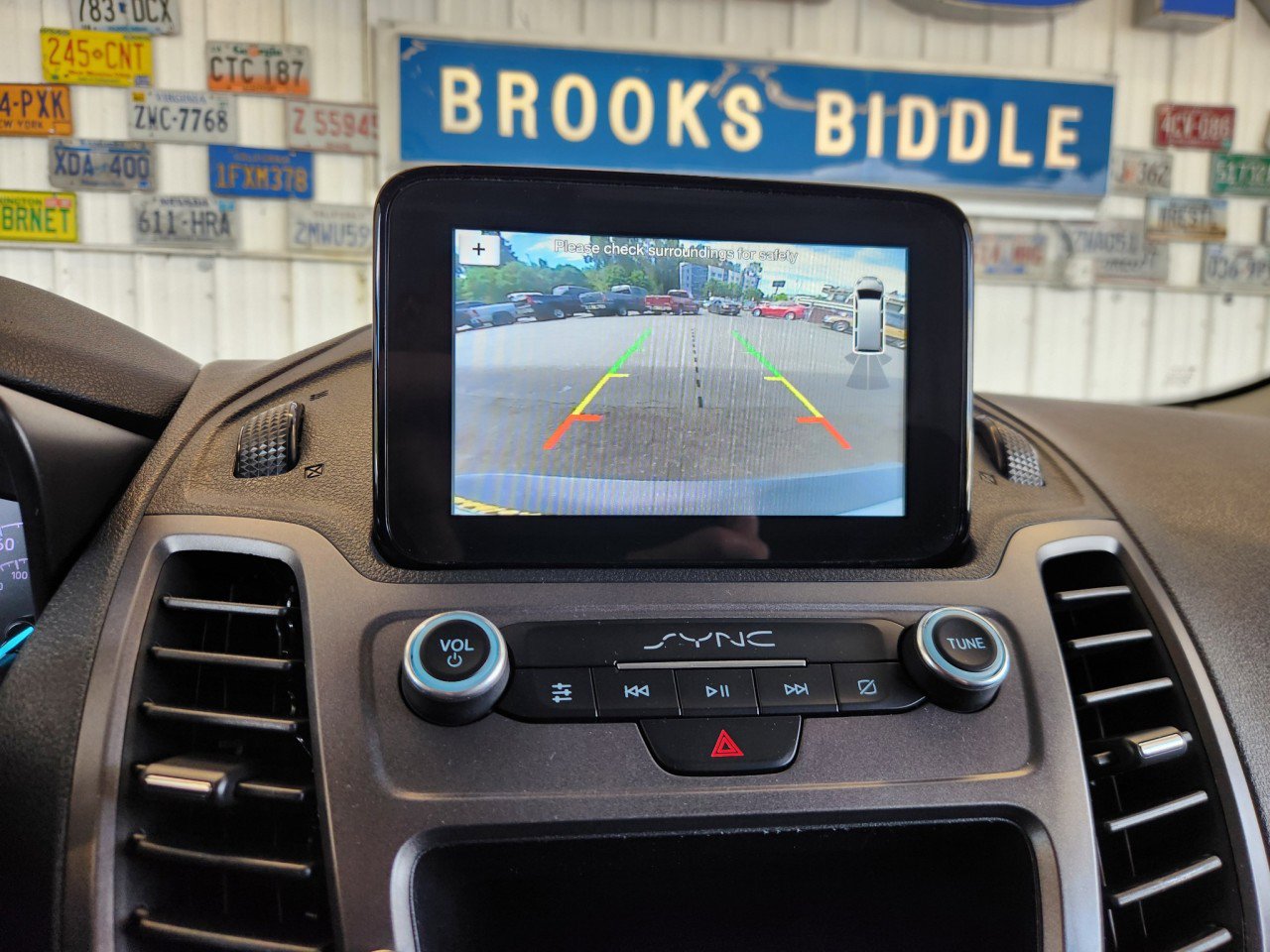 Used 2020 Ford Transit Connect XL w/ CNG/LPG Engine Prep Package image 6