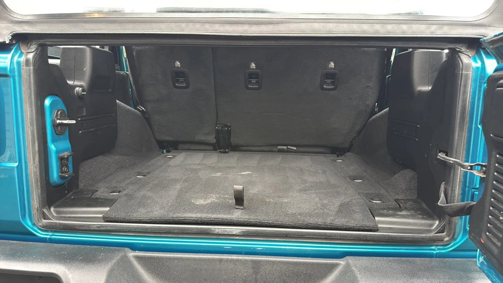 Used 2020 Jeep Wrangler Unlimited Sport AWD/4WD image 11