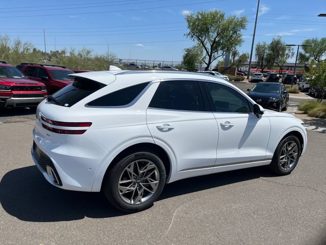 Used 2022 Genesis GV70 2.5T w/ Advanced Package AWD/4WD image 5
