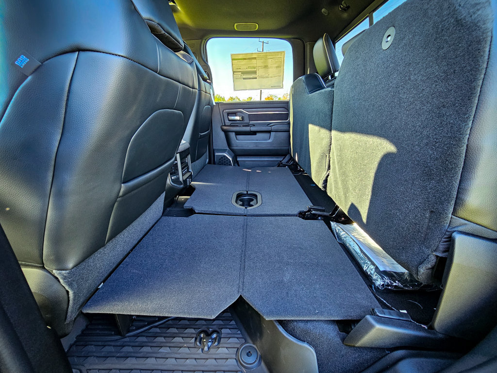 New 2027 RAM 3500 Laramie AWD/4WD image 46