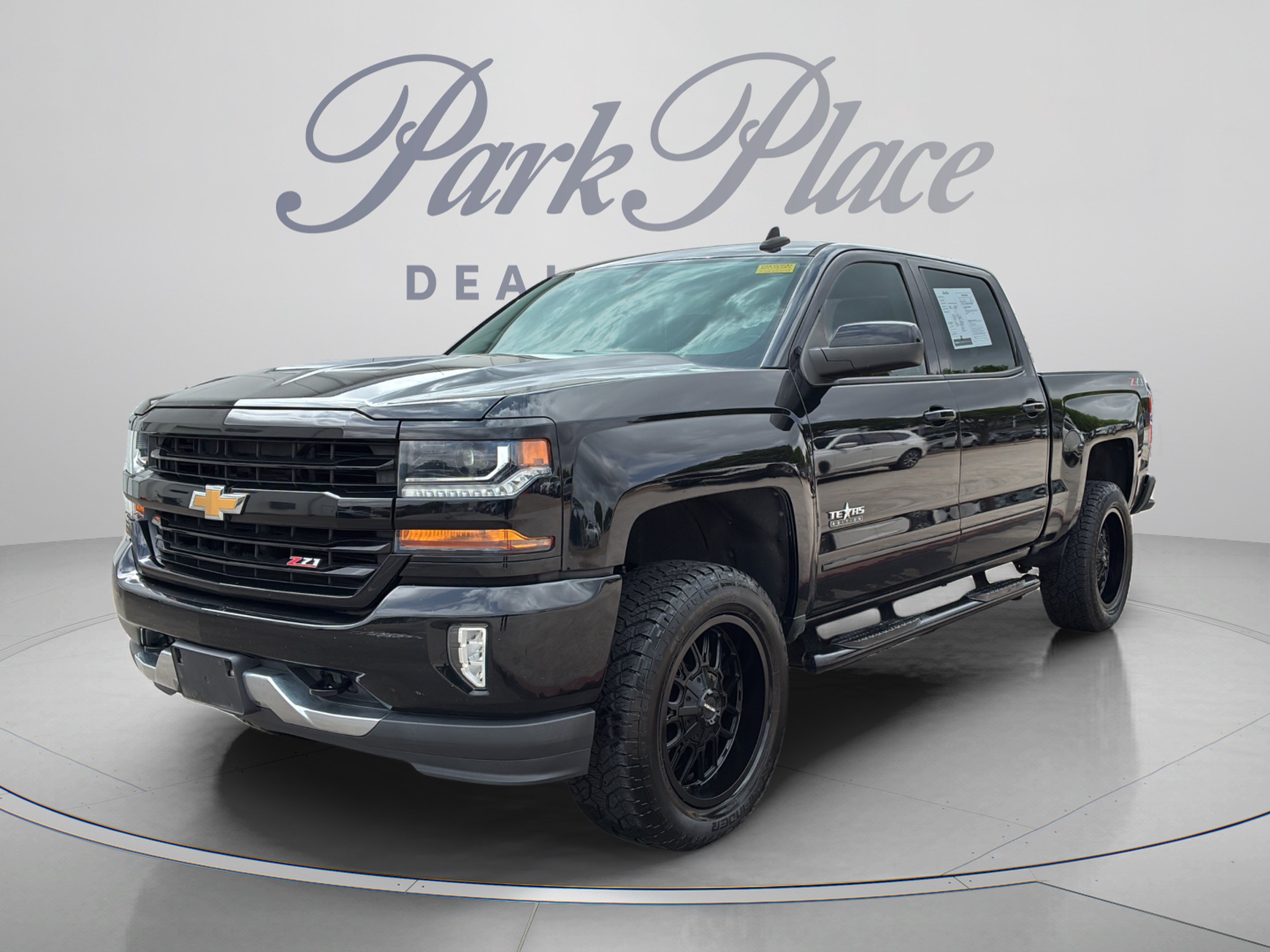 Used 2018 Chevrolet Silverado 1500 LT w/ Texas Edition