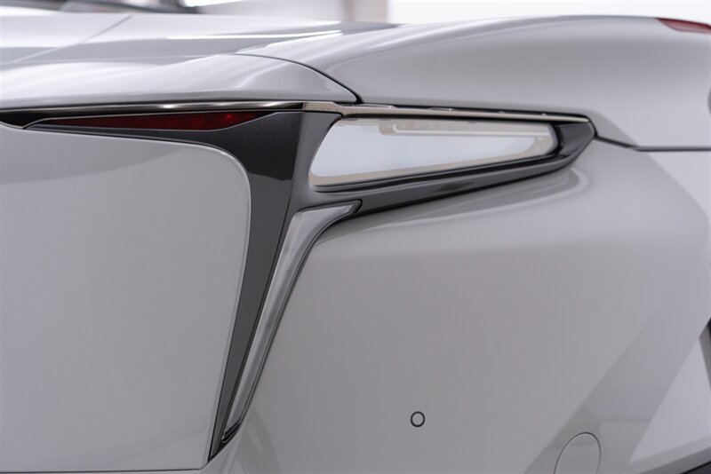 Used 2026 Lexus LC 500 Convertible w/ Inspiration Series RWD image 27