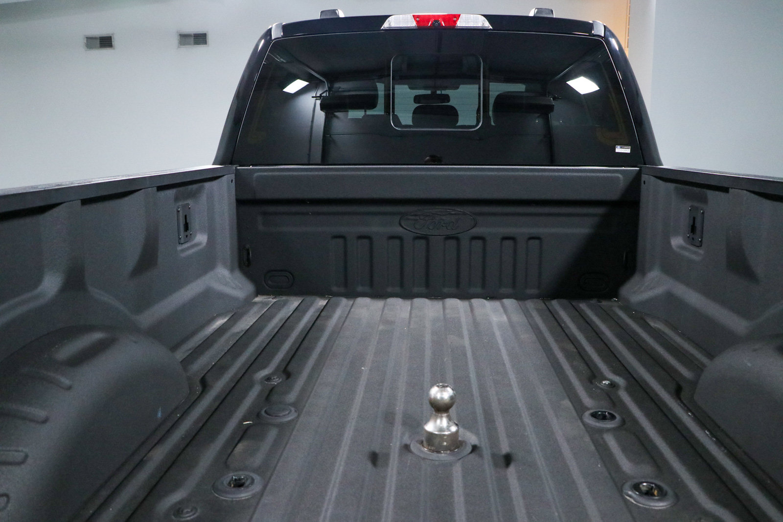Used 2022 Ford F350 Lariat w/ Lariat Ultimate Package AWD/4WD image 30