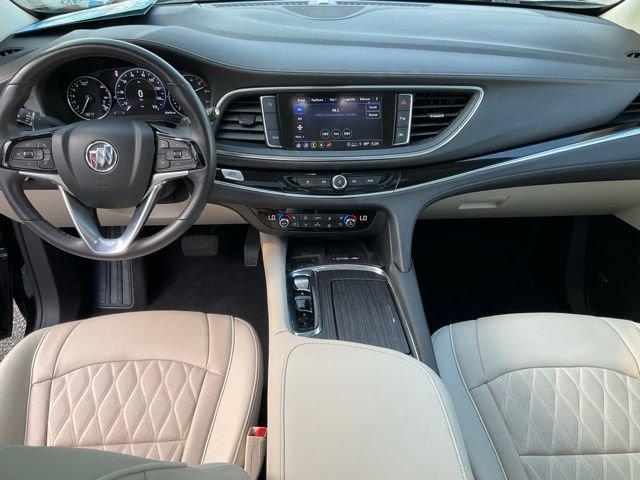 Used 2023 Buick Enclave Avenir w/ Avenir Technology Package FWD image 4