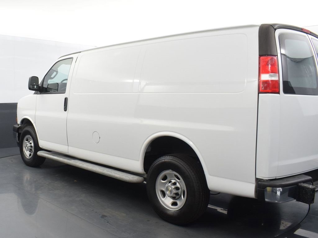 Used 2023 Chevrolet Express 2500 w/ Driver Convenience Package image 2
