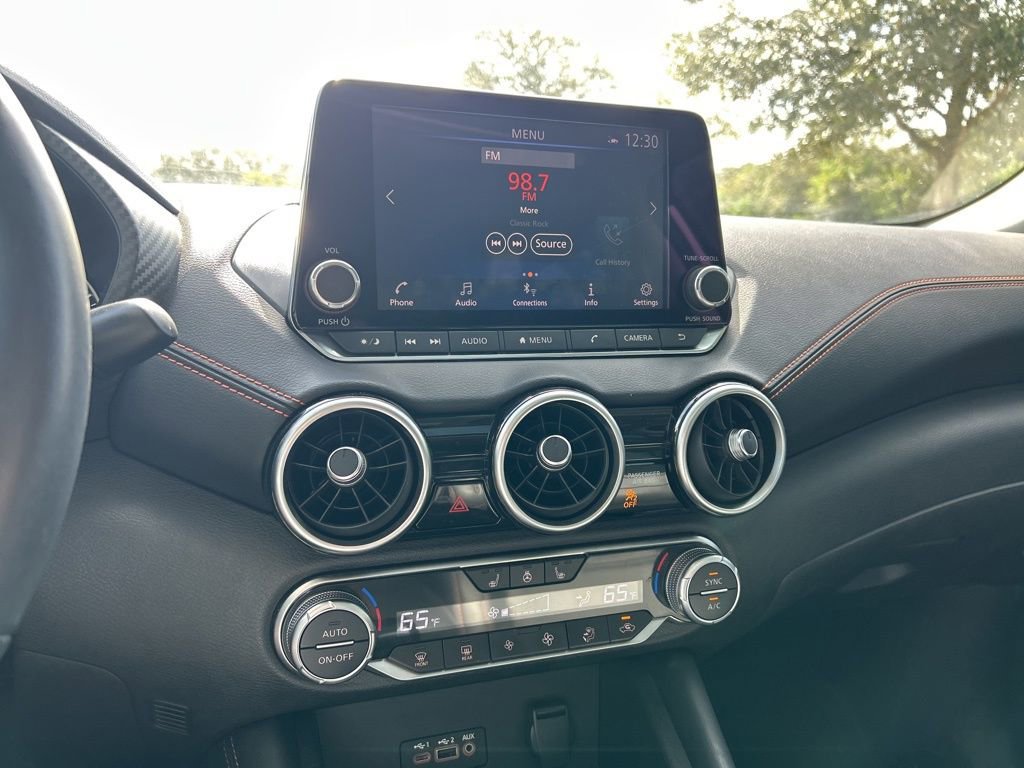 Used 2021 Nissan Sentra SR w/ SR Premium Package image 31