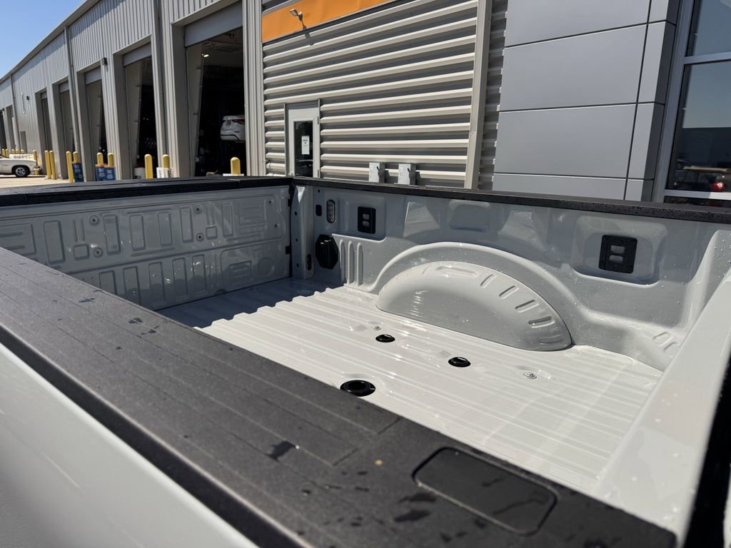 New 2026 Ford F350 Platinum image 28