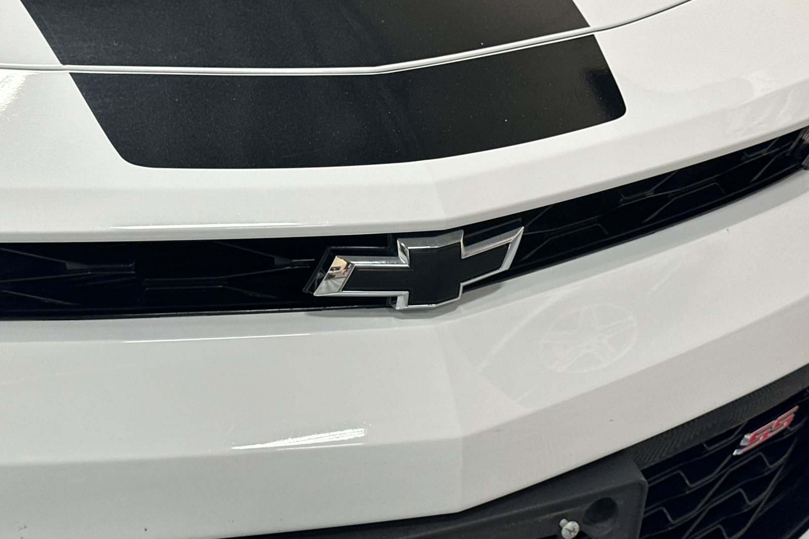 Used 2017 Chevrolet Camaro SS RWD image 44
