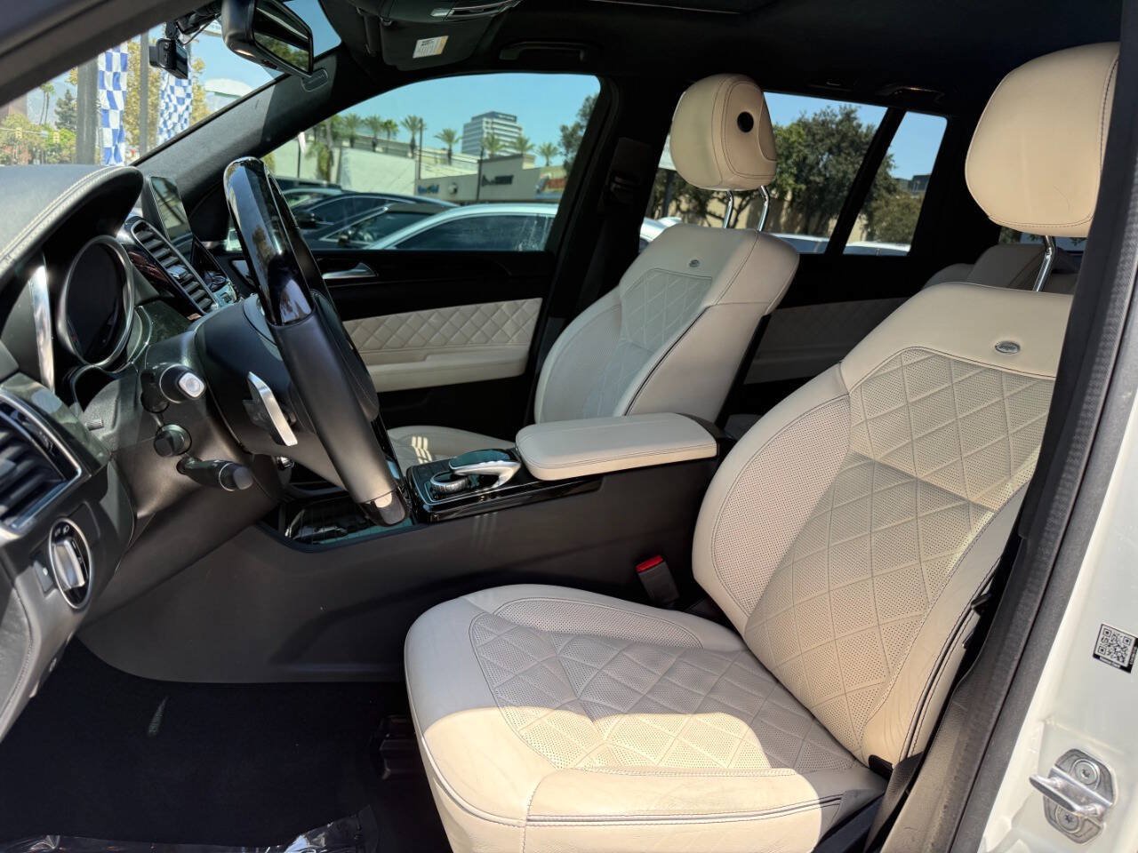 Used 2019 Mercedes-Benz GLS 450 4MATIC image 28