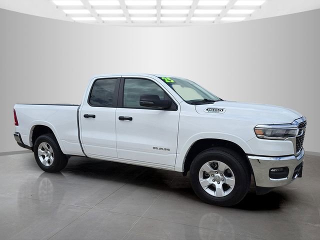 Used 2025 RAM 1500 Big Horn AWD/4WD image 2