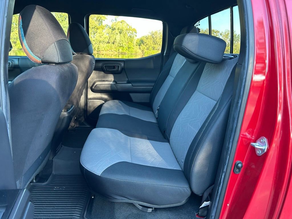 Used 2023 Toyota Tacoma TRD Sport w/ Advanced Technology Package image 13