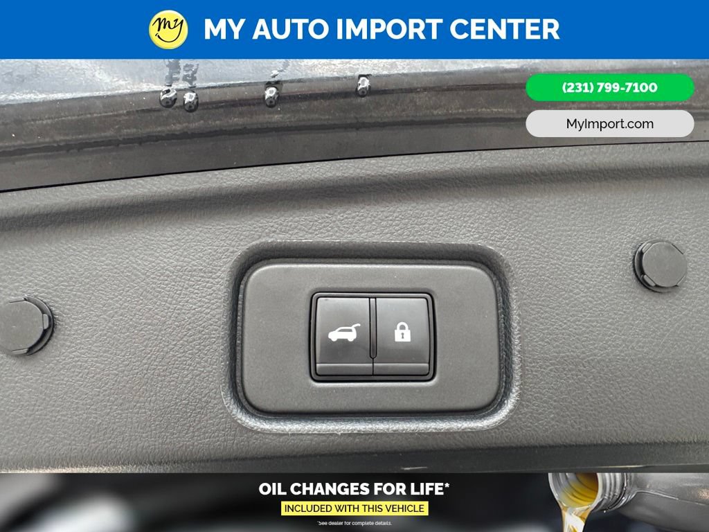 Used 2024 Nissan Pathfinder SL AWD/4WD image 29