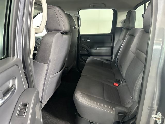 Used 2022 Nissan Frontier SV image 25