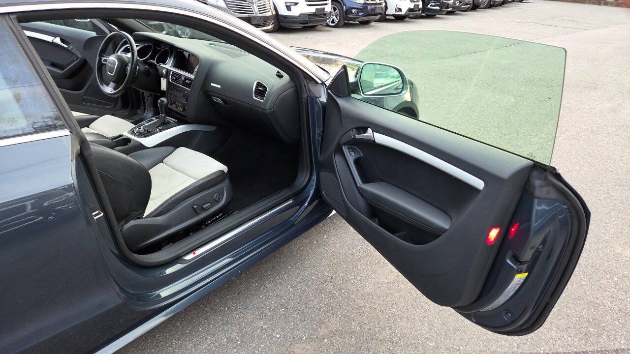Used 2009 Audi S5 4.2 AWD/4WD image 32