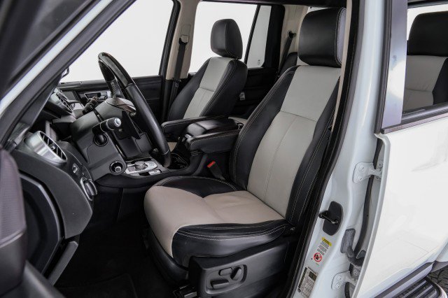 Used 2015 Land Rover LR4 HSE LUX image 33
