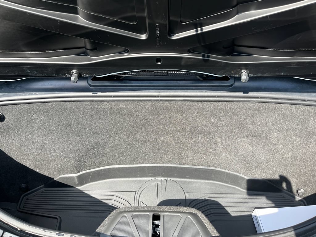 Used 2024 Chevrolet Corvette Z06 RWD image 25