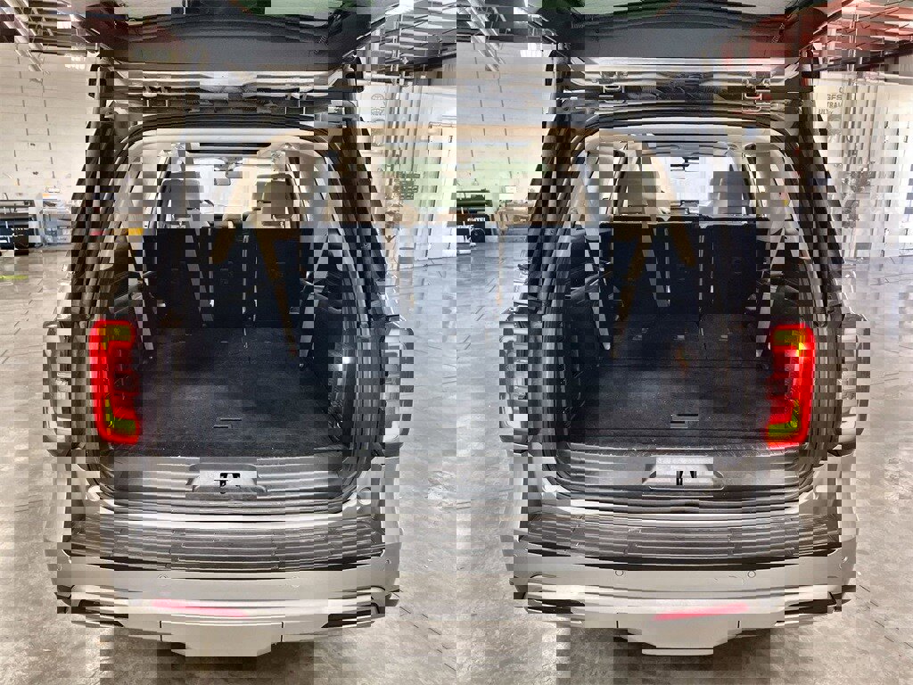 Used 2024 Ford Expedition Max Limited image 27