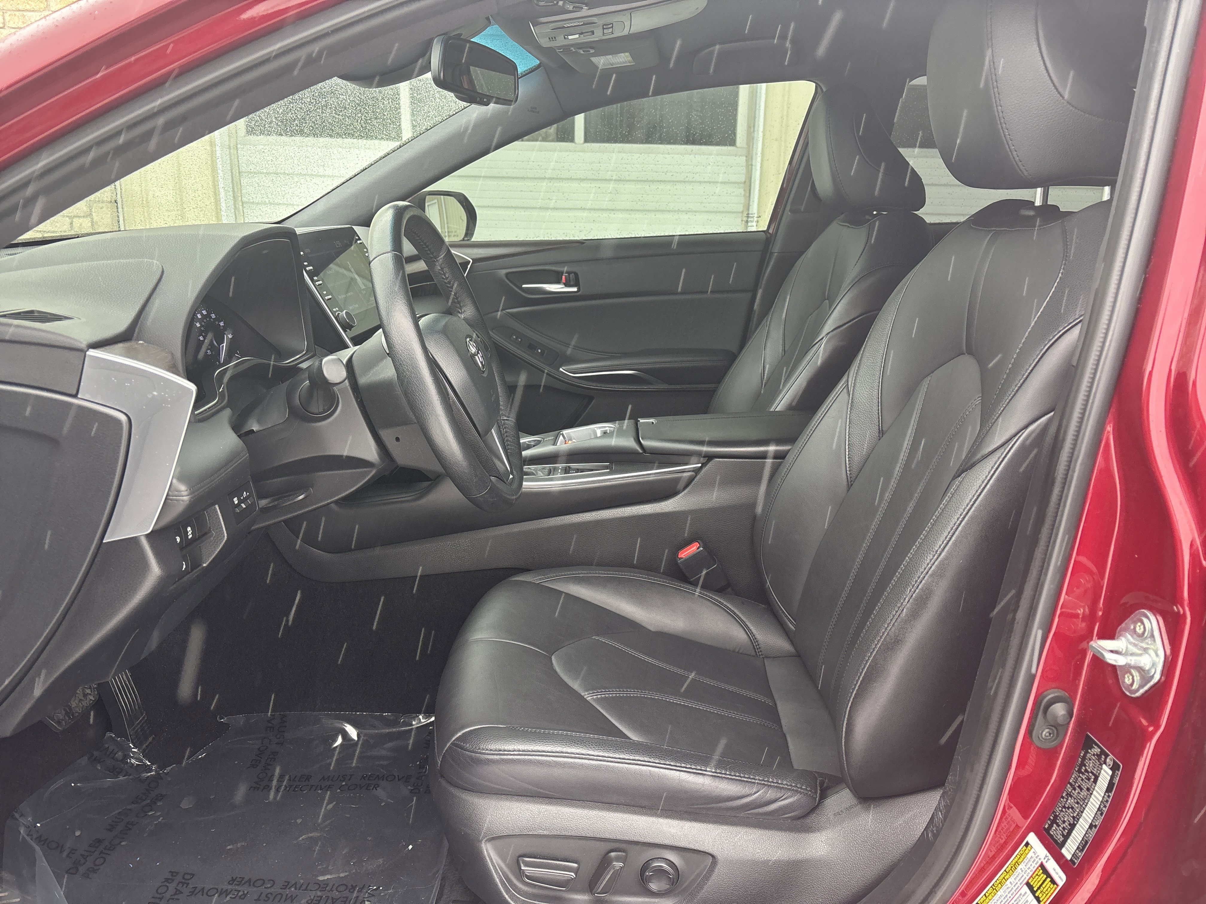 Used 2022 Toyota Avalon XLE FWD image 15