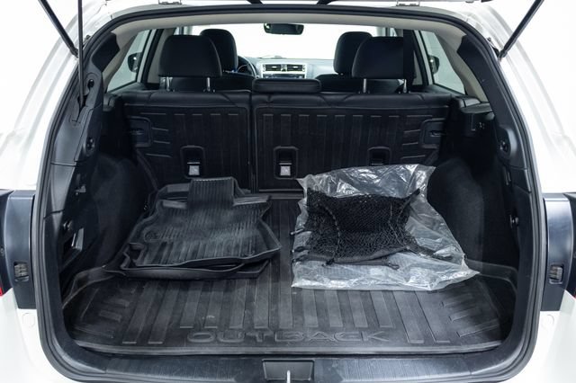 Used 2019 Subaru Outback 3.6R Limited w/ Popular Package #2 AWD/4WD image 9