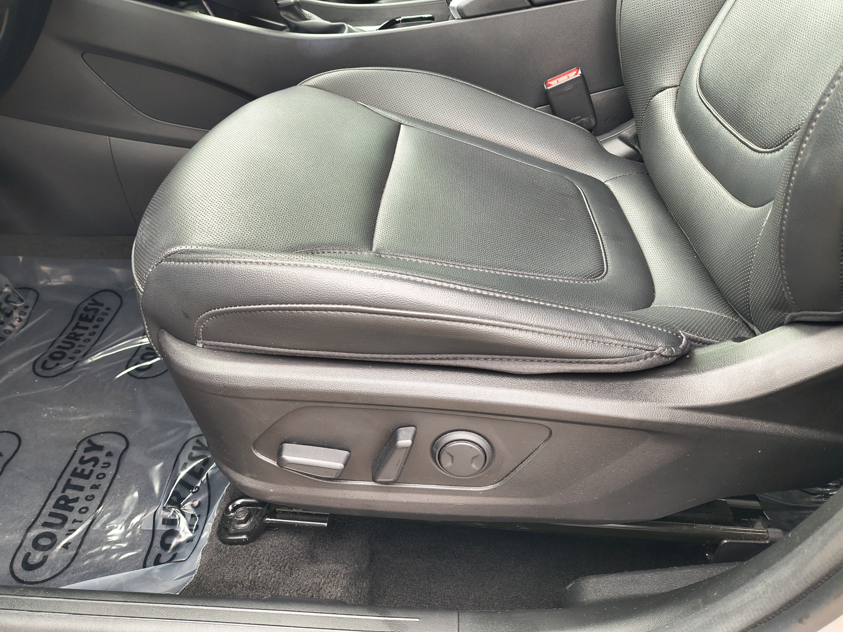 Certified 2023 Hyundai Tucson SEL w/ Convenience Package FWD image 20
