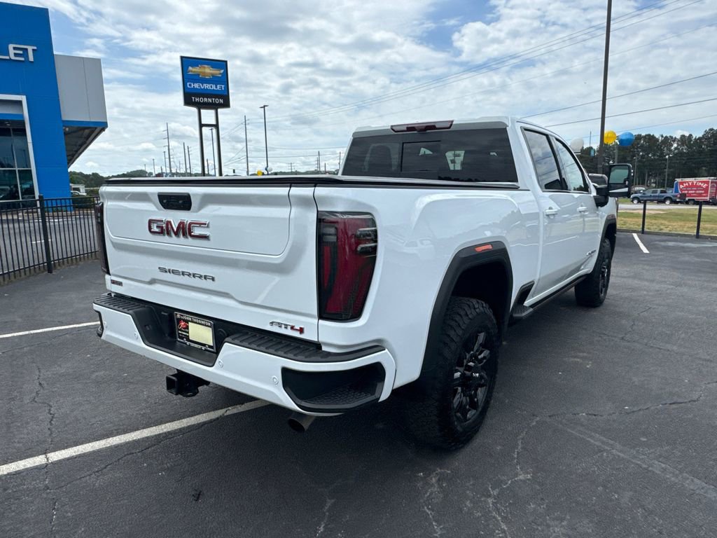 Used 2025 GMC Sierra 2500 AT4 w/ AT4 Premium Plus Package AWD/4WD image 6