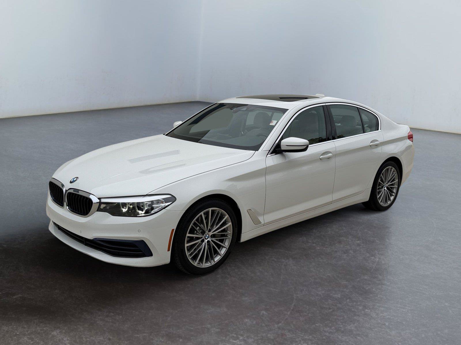 Used 2020 BMW 530i xDrive w/ Convenience Package AWD/4WD image 7