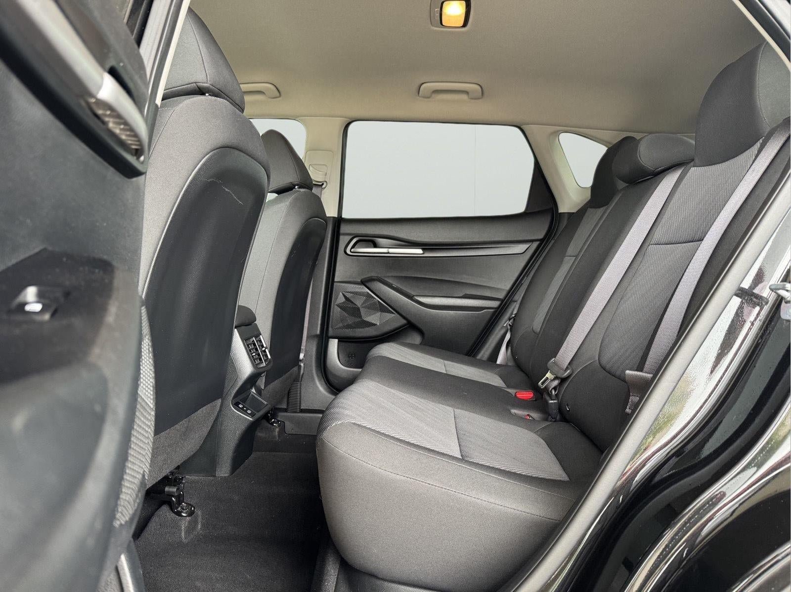 Used 2026 Kia Seltos LX AWD/4WD image 9