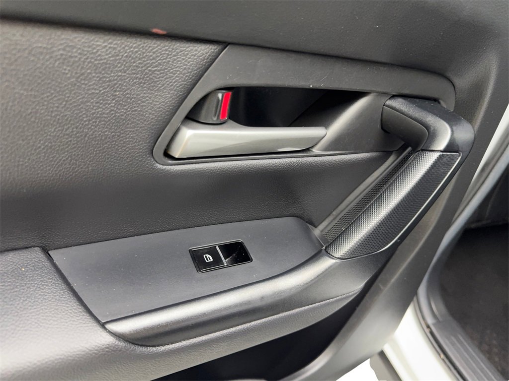 Used 2024 MAZDA CX-50 AWD 2.5 S w/ Cargo Package image 39