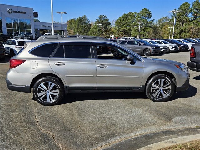 Used 2019 Subaru Outback 2.5i Limited image 13