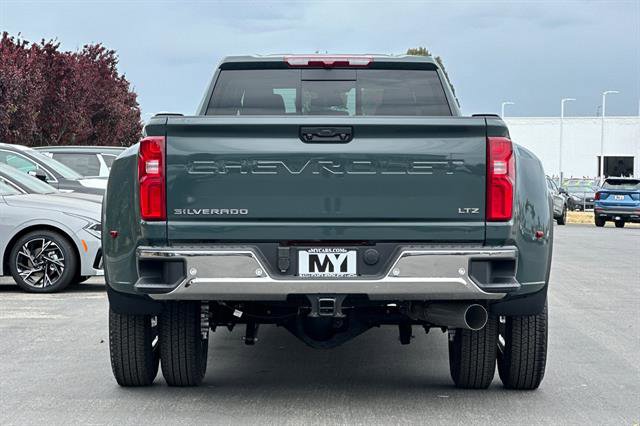 New 2026 Chevrolet Silverado 3500 LTZ image 5
