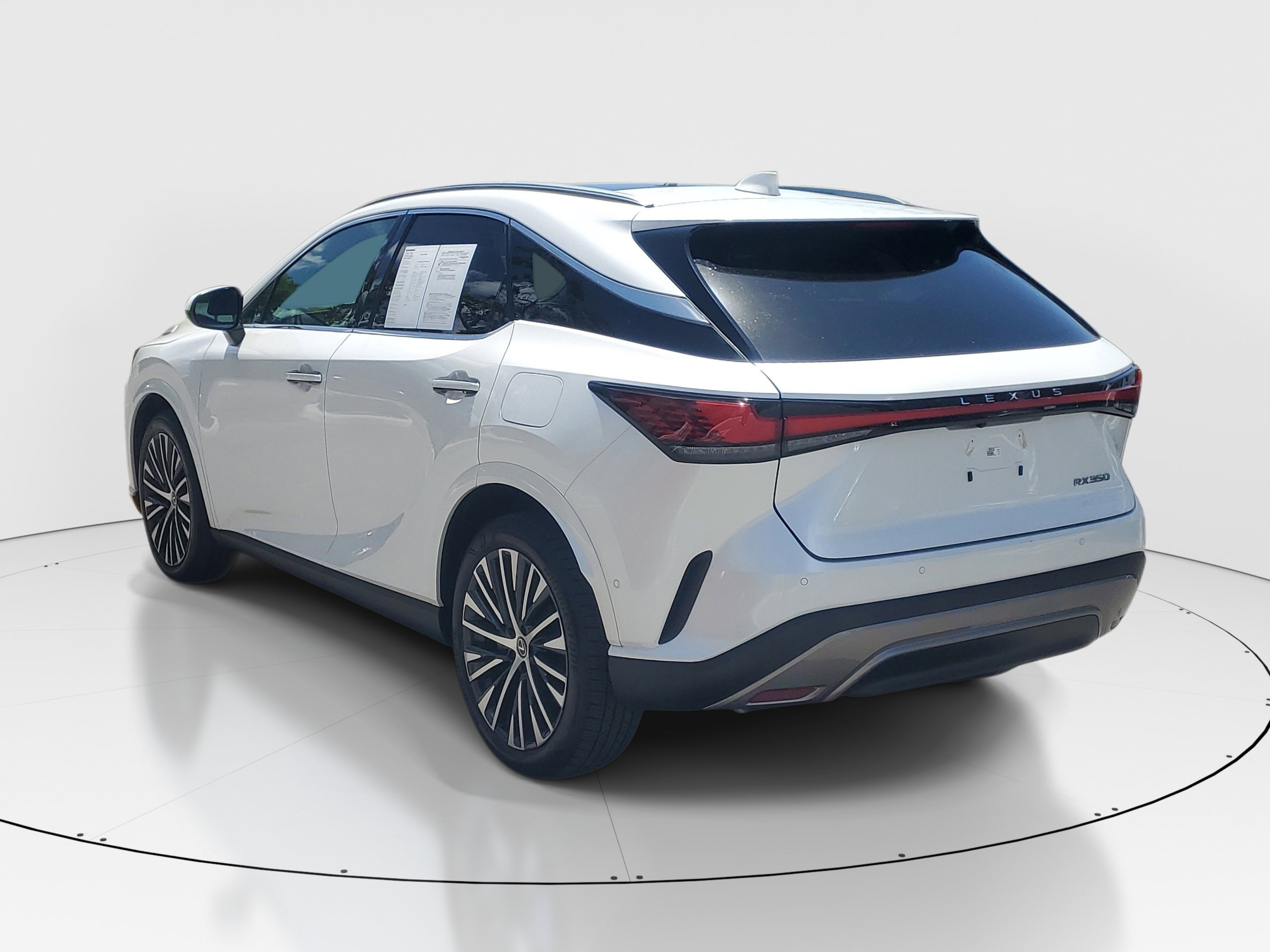 Used 2023 Lexus RX 350 Premium Plus w/ Cold Area Package image 5