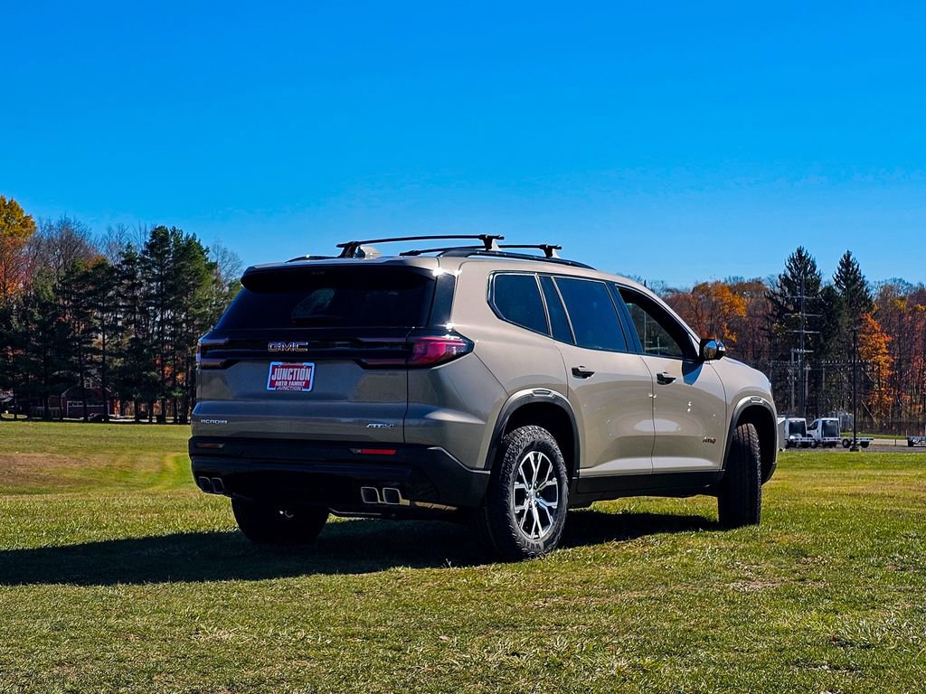 New 2026 GMC Acadia AT4 w/ Luxury Package image 4