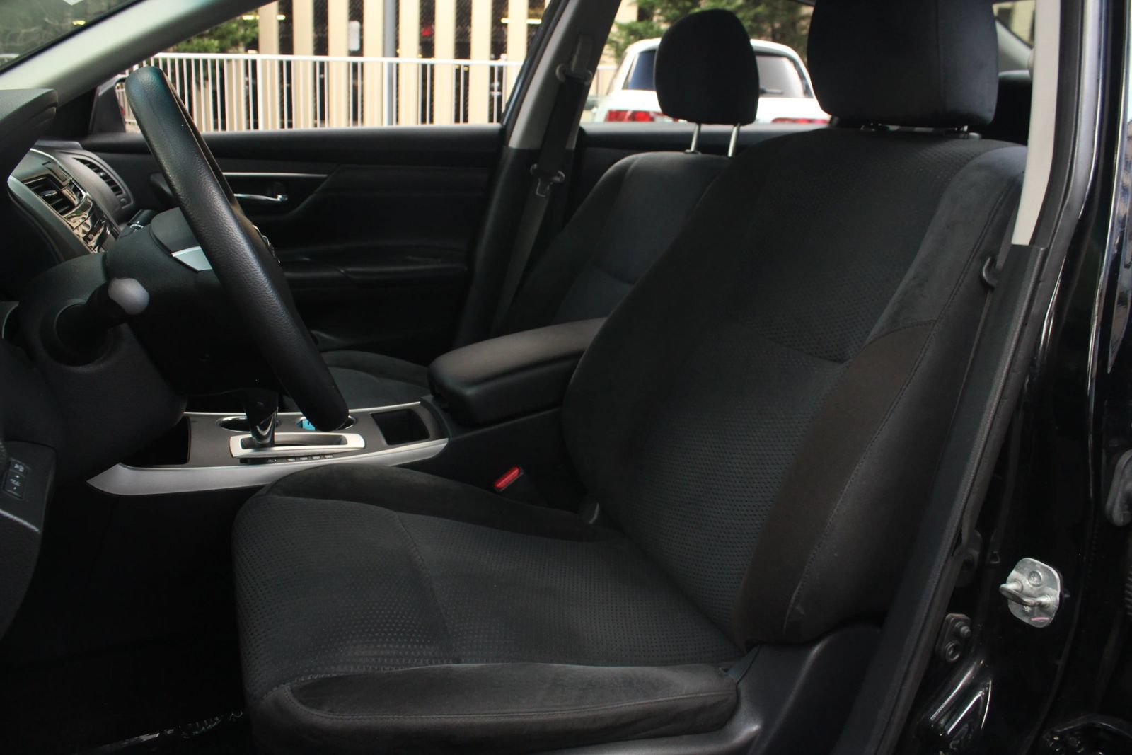 Used 2015 Nissan Altima 2.5 S w/ Power Driver Seat Package FWD image 16