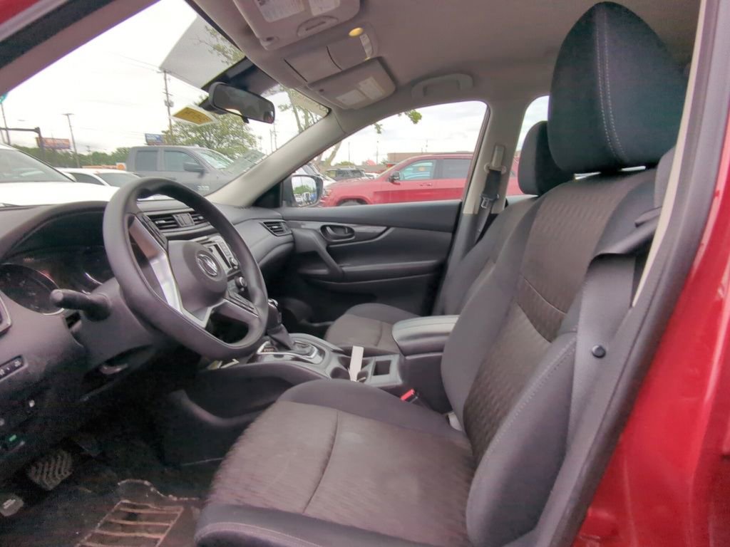 Used 2019 Nissan Rogue S AWD/4WD image 6